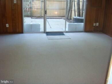 8546 Barrington Ct unit 930, Springfield, VA 22152 - photo 7