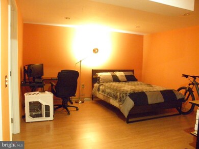 9435 Gentle Cir, Montgomery Village, MD 20886 - photo 7