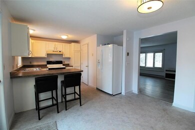 16 Laurene Dr unit 2, Old Orchard Beach, ME 04064 - photo 4