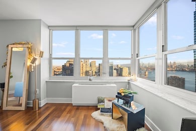 88 Morgan Condominiums unit 3702, Jersey City, NJ 07302 - photo 6