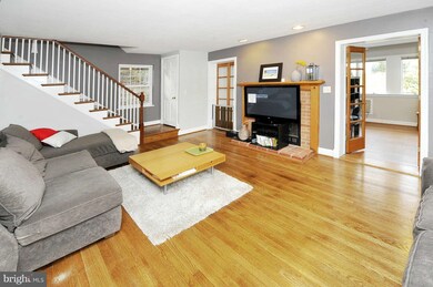 4308 Sleaford Rd, Bethesda, MD 20814 - photo 2