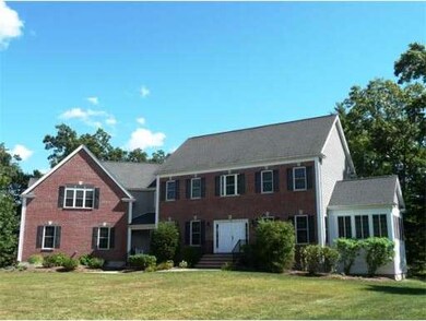 39 Lenox Dr, Franklin, MA 02038 - photo 3