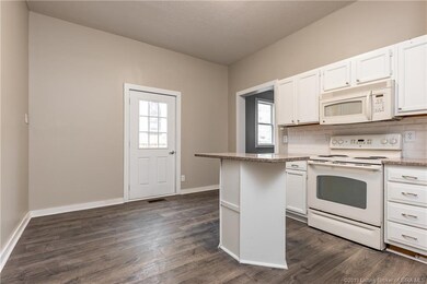 1806 Charlestown Rd, New Albany, IN 47150 - photo 2