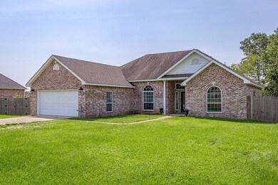130 Redwood Cir, Lufkin, TX 75904 - photo 2