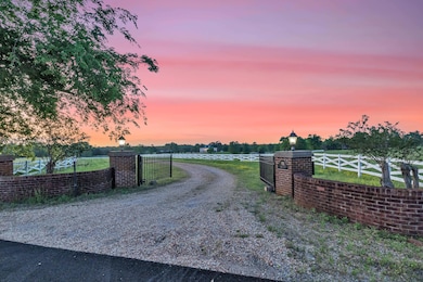 Twilight Gated Entrance(1)