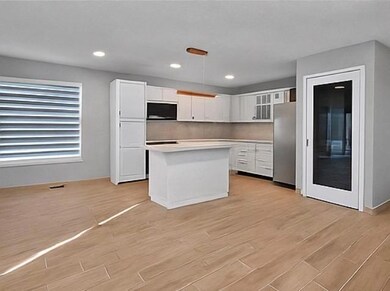 6385 86th Ln, Vero Beach, FL 32967 - photo 4