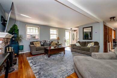 14 Hickory Dr, Amherst, NH 03031 - photo 6