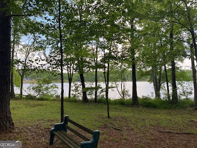 Easy access level lakefront!