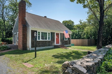 455 Chase Rd, North Dartmouth, MA 02747 - photo 4