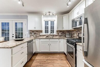 67 Hillcrest Rd, Waltham, MA 02451 - photo 3