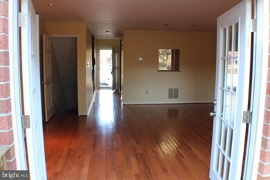 13 Wellspring Cir, Owings Mills, MD 21117 - photo 7