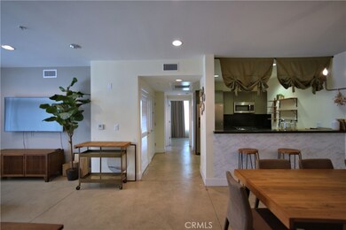 133 S Los Robles Ave unit 406, Pasadena, CA 91101 - photo 3
