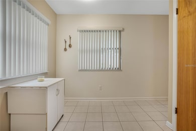 720 E 6th St, Apopka, FL 32703 - photo 7