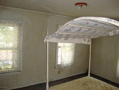 1142 Wyoming Ave, Kingston, PA 18704 - photo 7