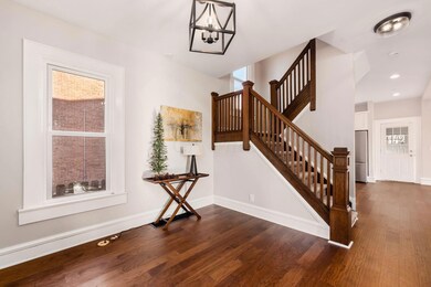 Foyer w/original woodwork