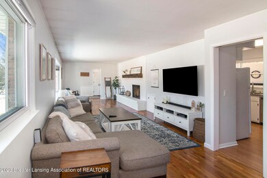 Living/Dining Area 2