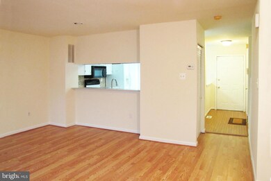 18722 White Sands Dr, Germantown, MD 20874 - photo 5