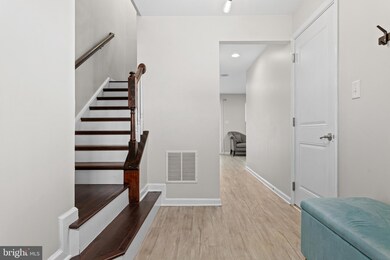 1846 Honeysuckle Ct, Downingtown, PA 19335 - photo 3