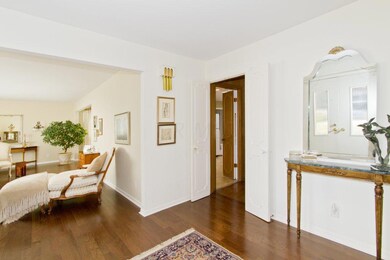 255 Old Trail Dr, Columbus, OH 43213 - photo 4