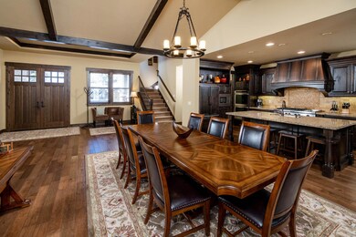 07 dining room towards stairs