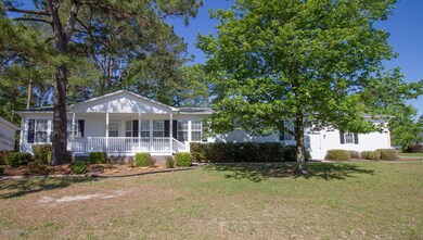 860 Nicholas Dr SW Calabash NC-large-002