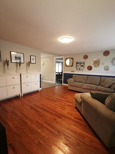 39 Hoover Rd, Walpole, MA 02081 - photo 4