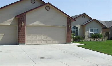 420 Fall Dr, Nampa, ID 83686 - photo 2