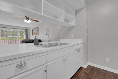 6-web-or-mls-2523-dahlia-way