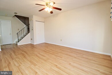 14309 Dover Ct, Laurel, MD 20707 - photo 4
