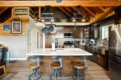 20 Oak Leaf Ln, Running Springs, CA 92382 - photo 6