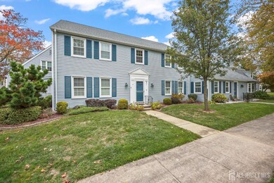 49 Old Nassau Rd unit O, Monroe Township, NJ 08831 - photo 2