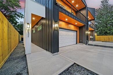 4932 Broom St, Houston, TX 77091 - photo 2