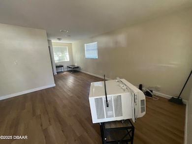 536 Ruth St, Daytona Beach, FL 32114 - photo 7