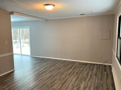 157 Azalea Dr, Albrightsville, PA 18210 - photo 5