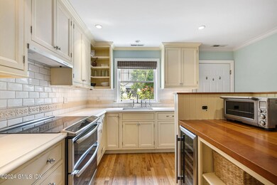 5-web-or-mls-51-forest-ave-unit-164