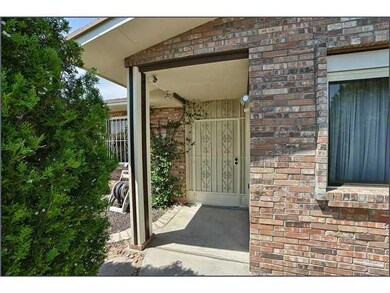 1809 Vista Real Dr, El Paso, TX 79935 - photo 2