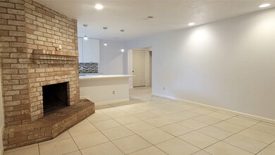 3903 Almington Ln, Houston, TX 77088 - photo 6