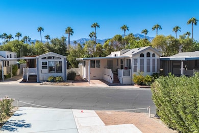 82 E Ramon Rd, Palm Springs, CA 92262 - photo 5