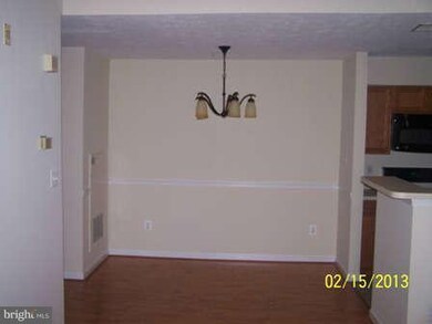 8931 Town Center Cir unit 310, Upper Marlboro, MD 20774 - photo 3