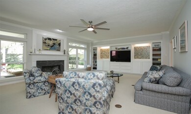 4502 Belle Glade Dr, Houston, TX 77018 - photo 7