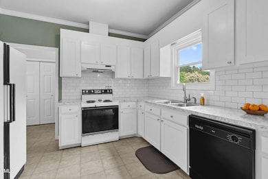 209 Bradley Dr, Benson, NC 27504 - photo 7