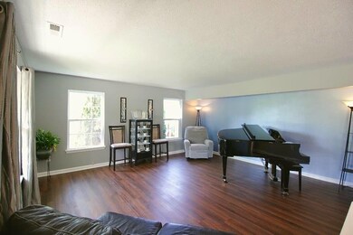 19589 Sandbar Dr, Noblesville, IN 46062 - photo 7