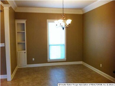 Dining Room with Built In Shelves