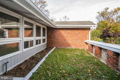 223 11th Ave NW, Glen Burnie, MD 21061 - photo 5