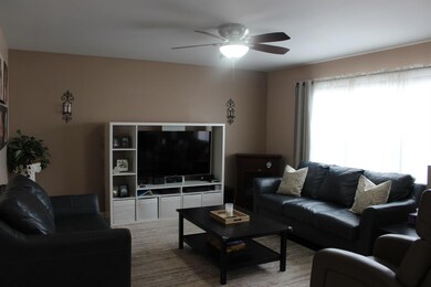 10355 Nelson St, Crown Point, IN 46307 - photo 6