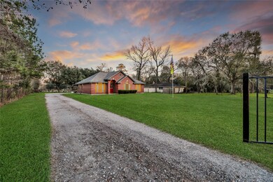 26902 Cherokee Ln, Magnolia, TX 77354 - photo 2