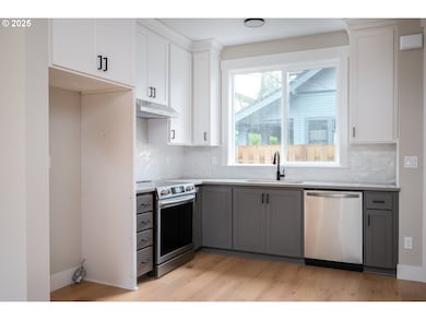 3184 SE 62nd Ave, Portland, OR 97206 - photo 6