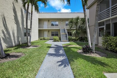 510 Flanders K, Delray Beach, FL 33484 - photo 3