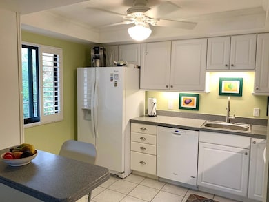 1202 S Lake Dr unit 5020, Lantana, FL 33462 - photo 6