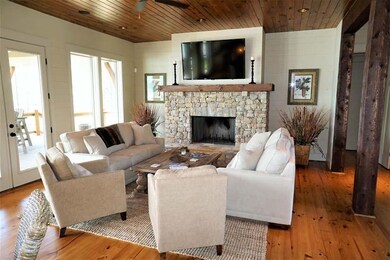 128 Stone Ridge2